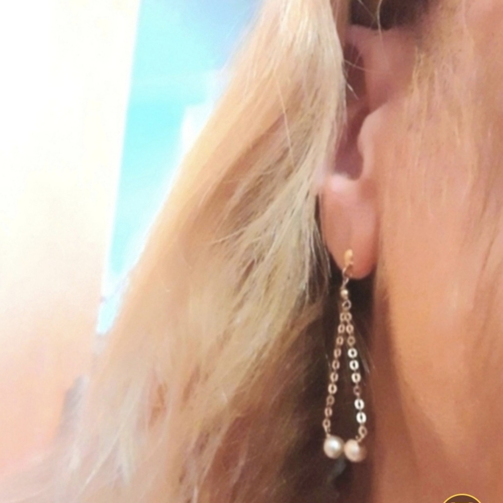 14kt Solid Yellow Gold Hanging Chandelier Earrings